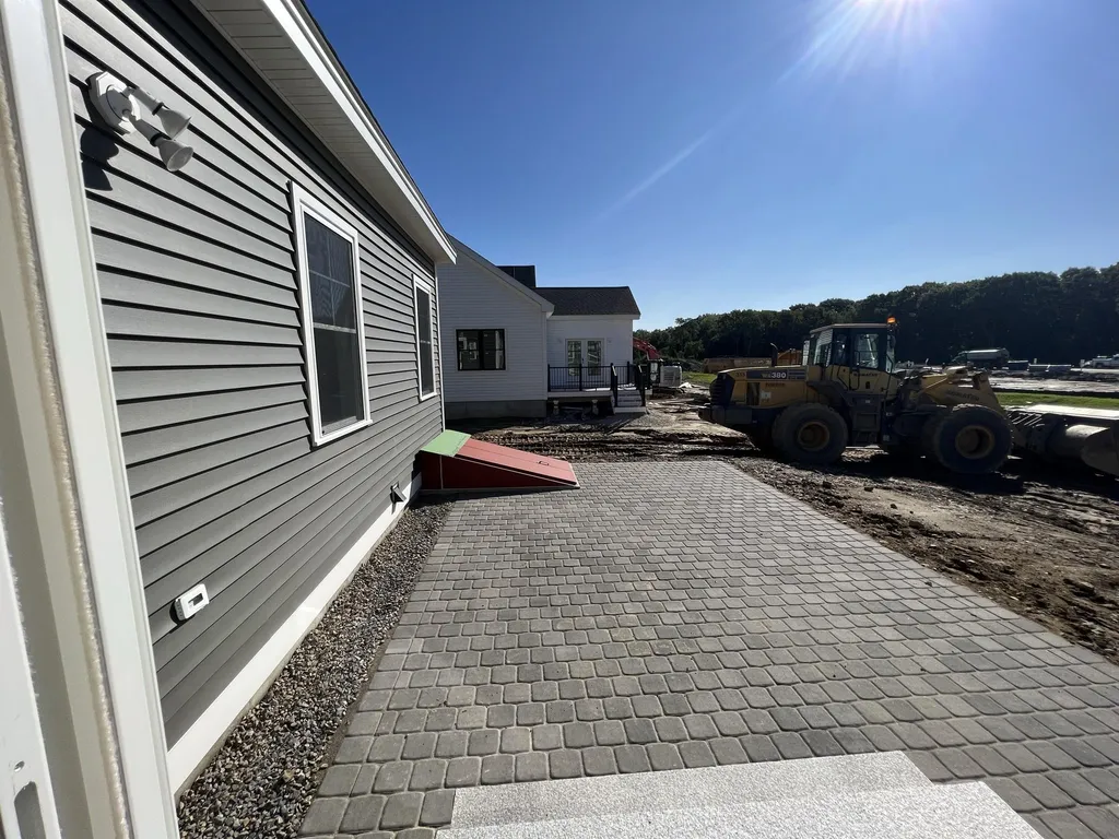 141 Sage Lane Portsmouth NH 03801