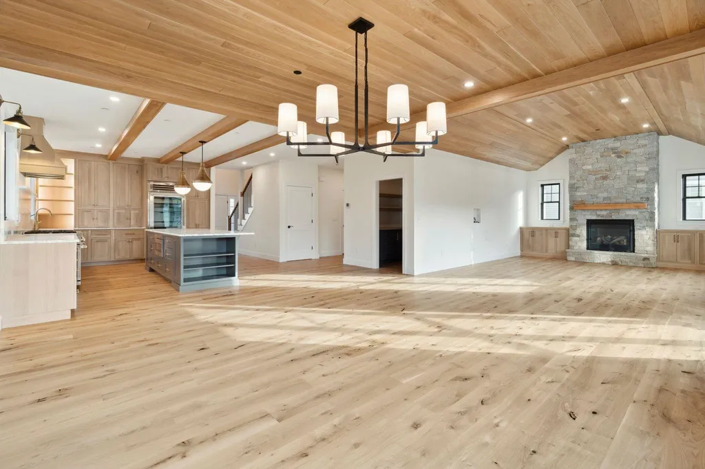131 Sage Lane Portsmouth NH 03801