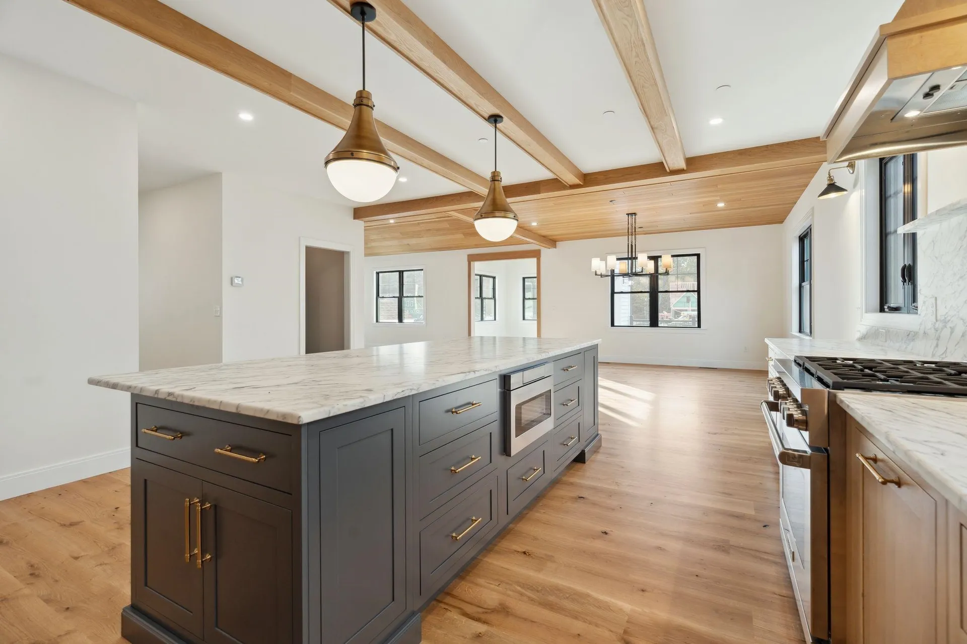131 Sage Lane Portsmouth NH 03801