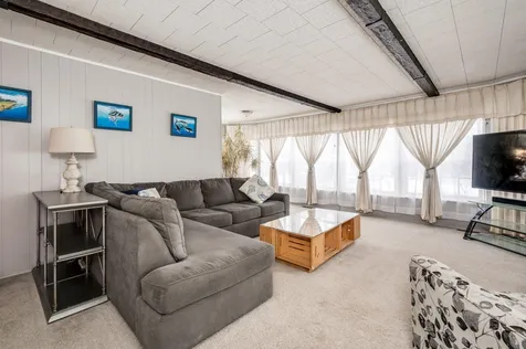 10 Kenwater Avenue Rochester NH 03867