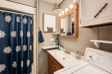 10 Kenwater Avenue Rochester NH 03867