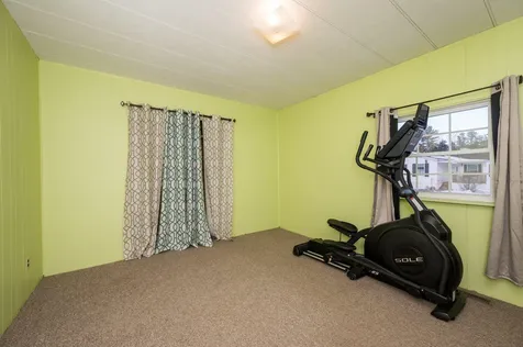 10 Kenwater Avenue Rochester NH 03867