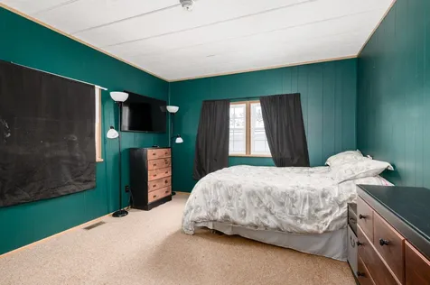 10 Kenwater Avenue Rochester NH 03867