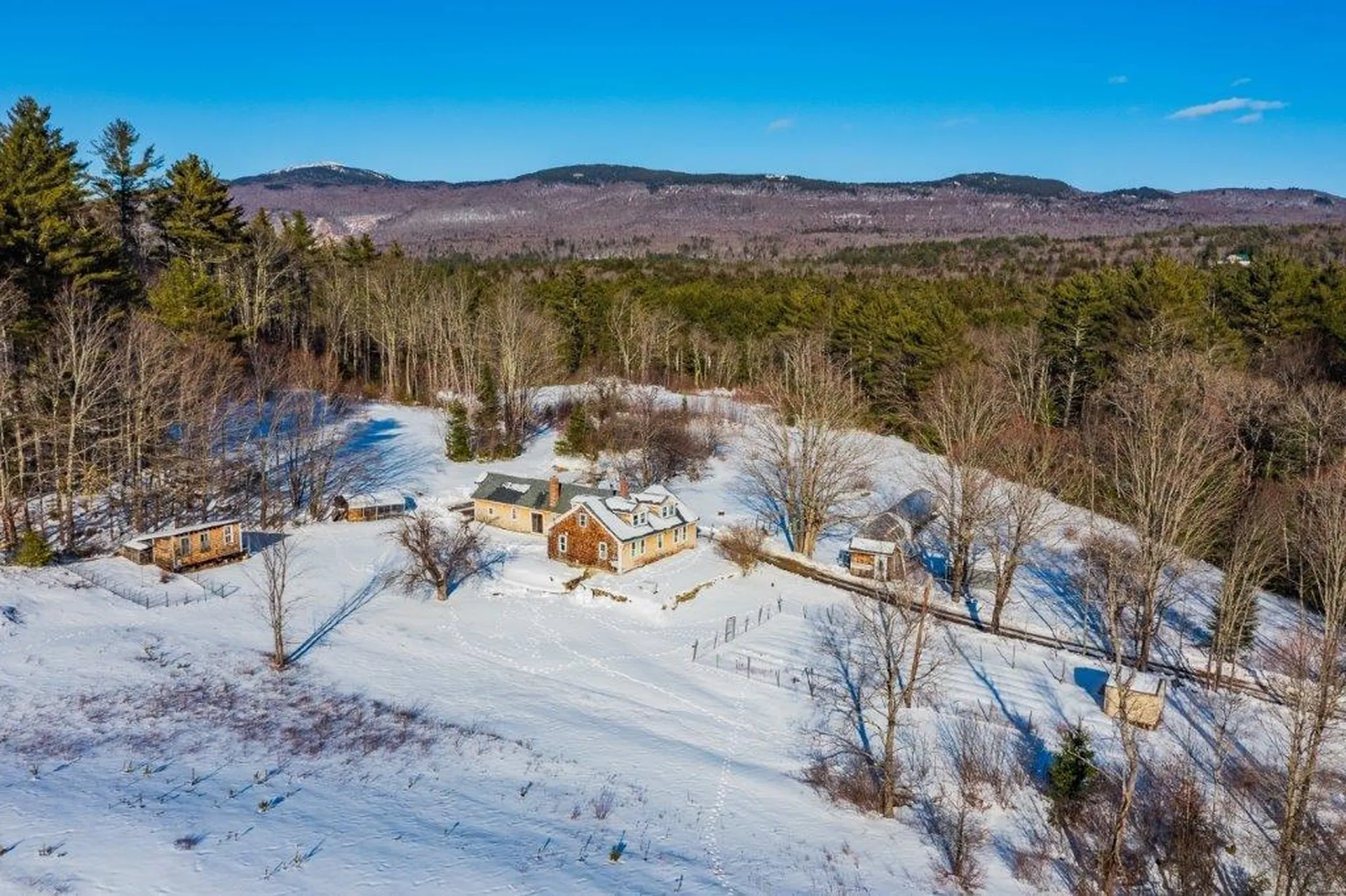 307 Millbrook Road Grafton NH 03240