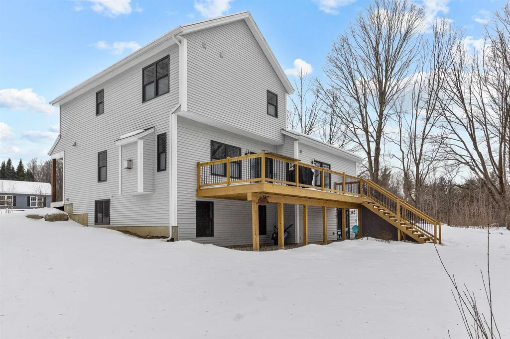 208 Acadia Lane St. George VT 05495