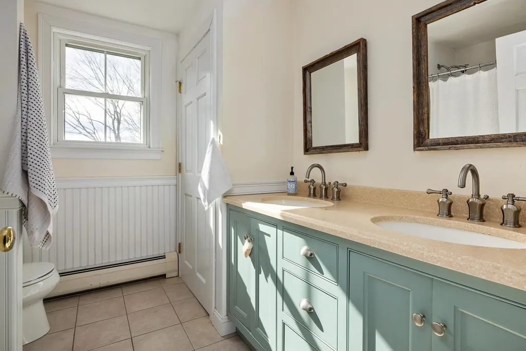 452 Haley Road Kittery ME 03905