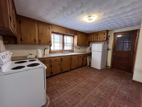 9 Bayberry Lane Exeter NH 03833