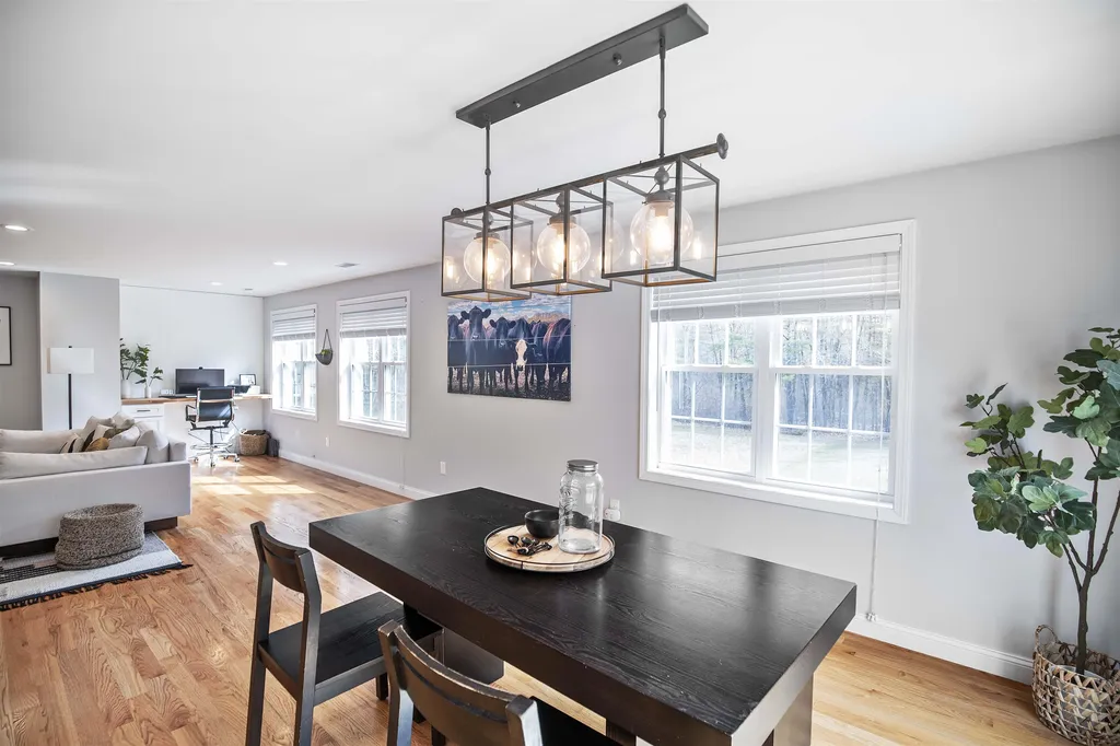 55b Park Avenue Salem NH 03079