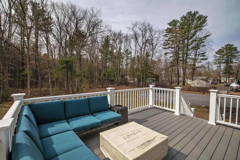 55b Park Avenue Salem NH 03079