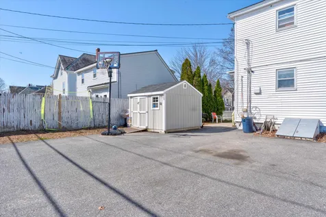 893 Union Street Manchester NH 03104