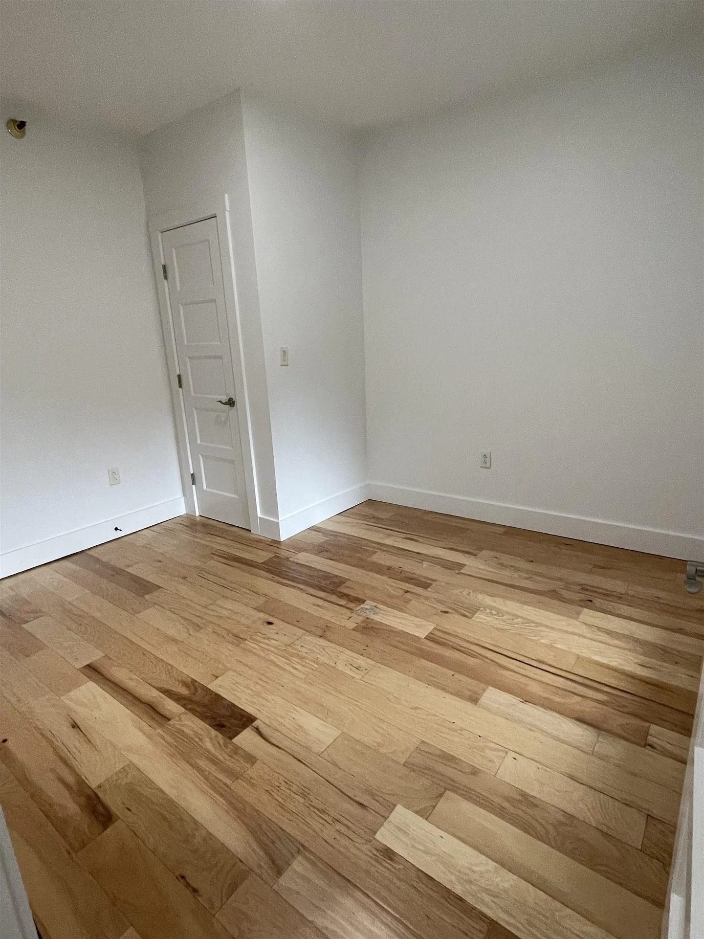 4 Elliot Street Brattleboro VT 05301