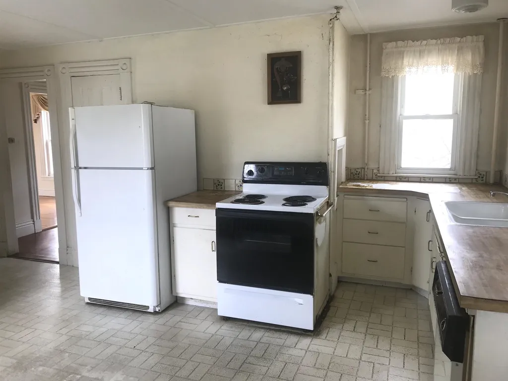 12 Humphrey Street Concord NH 03301