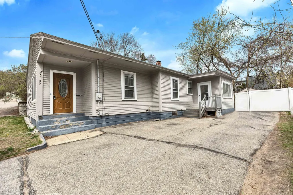 67 Whittemore Avenue Manchester NH 03102