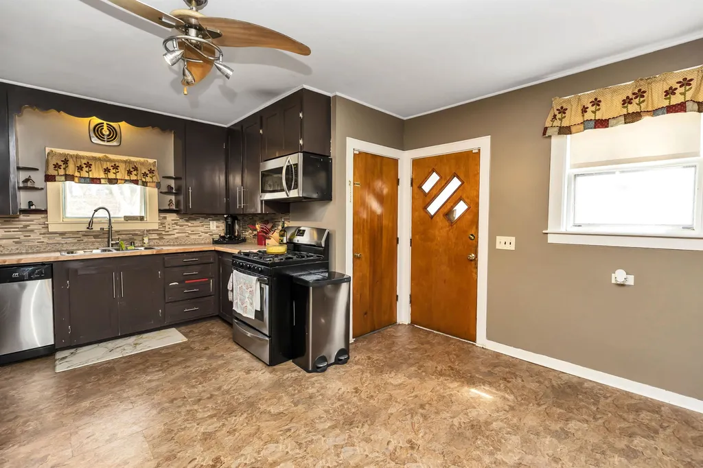 67 Whittemore Avenue Manchester NH 03102