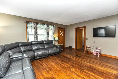 67 Whittemore Avenue Manchester NH 03102