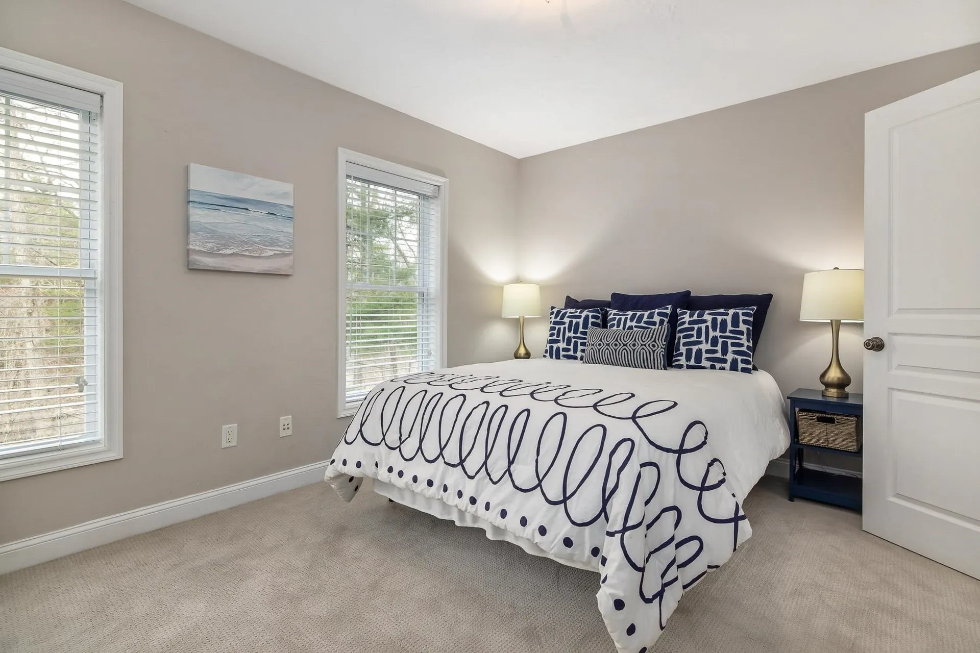 3 Hemlock Way Stratham NH 03885