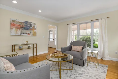 3 Hemlock Way Stratham NH 03885