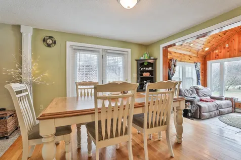 6 Huckleberry Road Raymond NH 03077