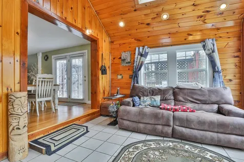 6 Huckleberry Road Raymond NH 03077