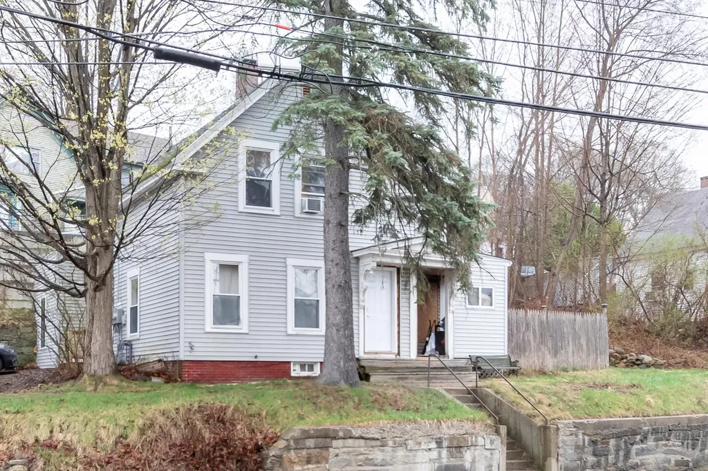159 Union Avenue Laconia NH 03246