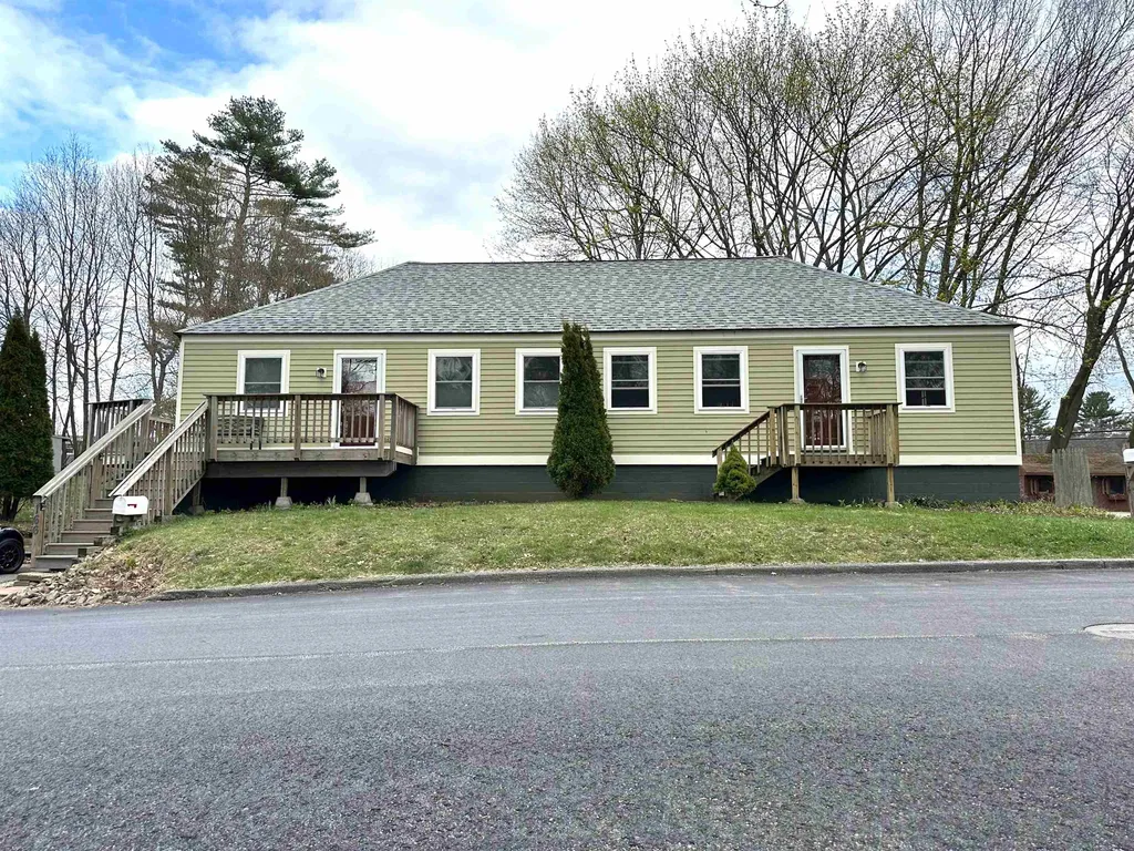 164-166 Manson Avenue Kittery ME 03904