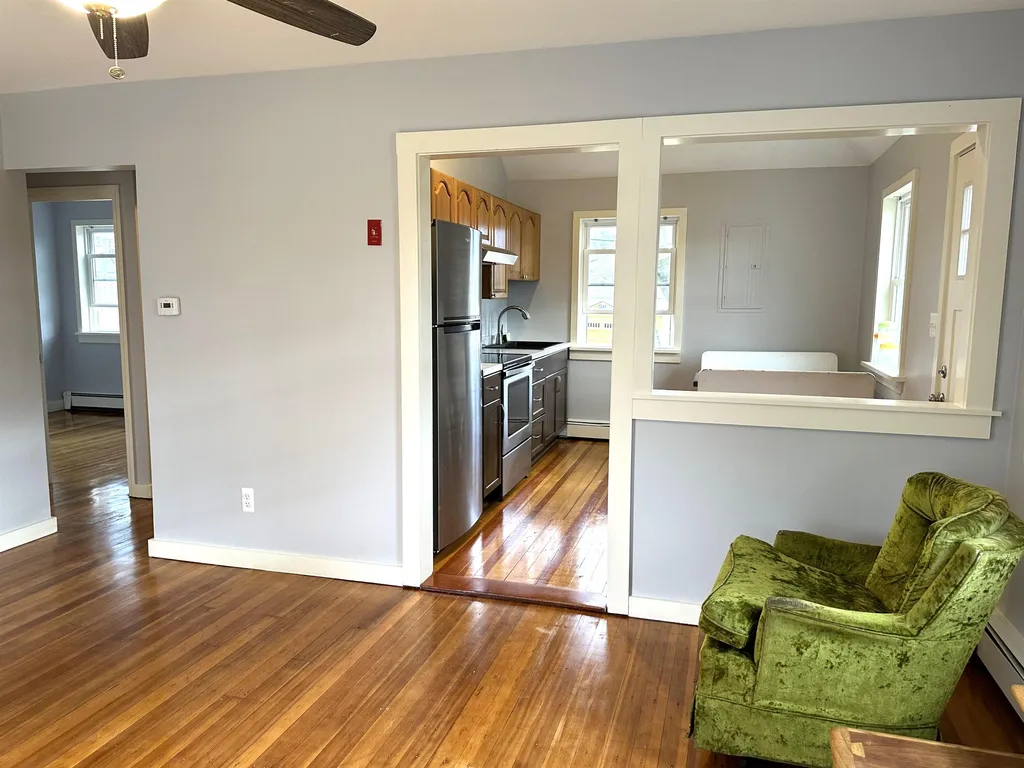 164-166 Manson Avenue Kittery ME 03904