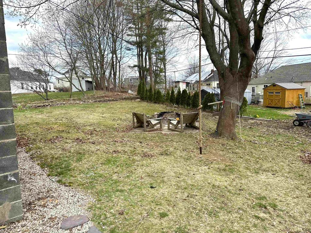 164-166 Manson Avenue Kittery ME 03904