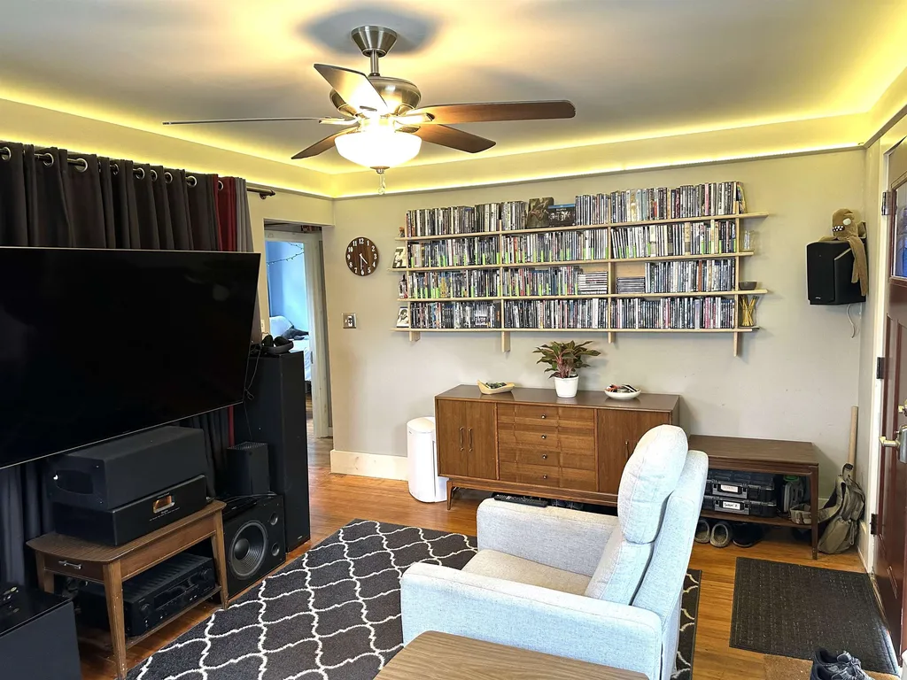164-166 Manson Avenue Kittery ME 03904