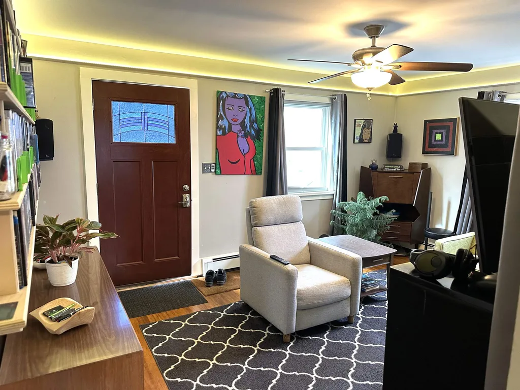 164-166 Manson Avenue Kittery ME 03904