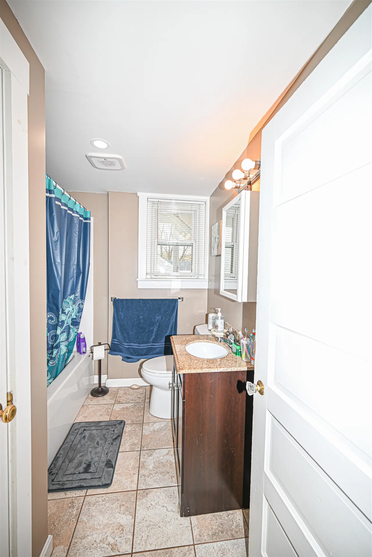 440-442 Cilley Road Manchester NH 03103