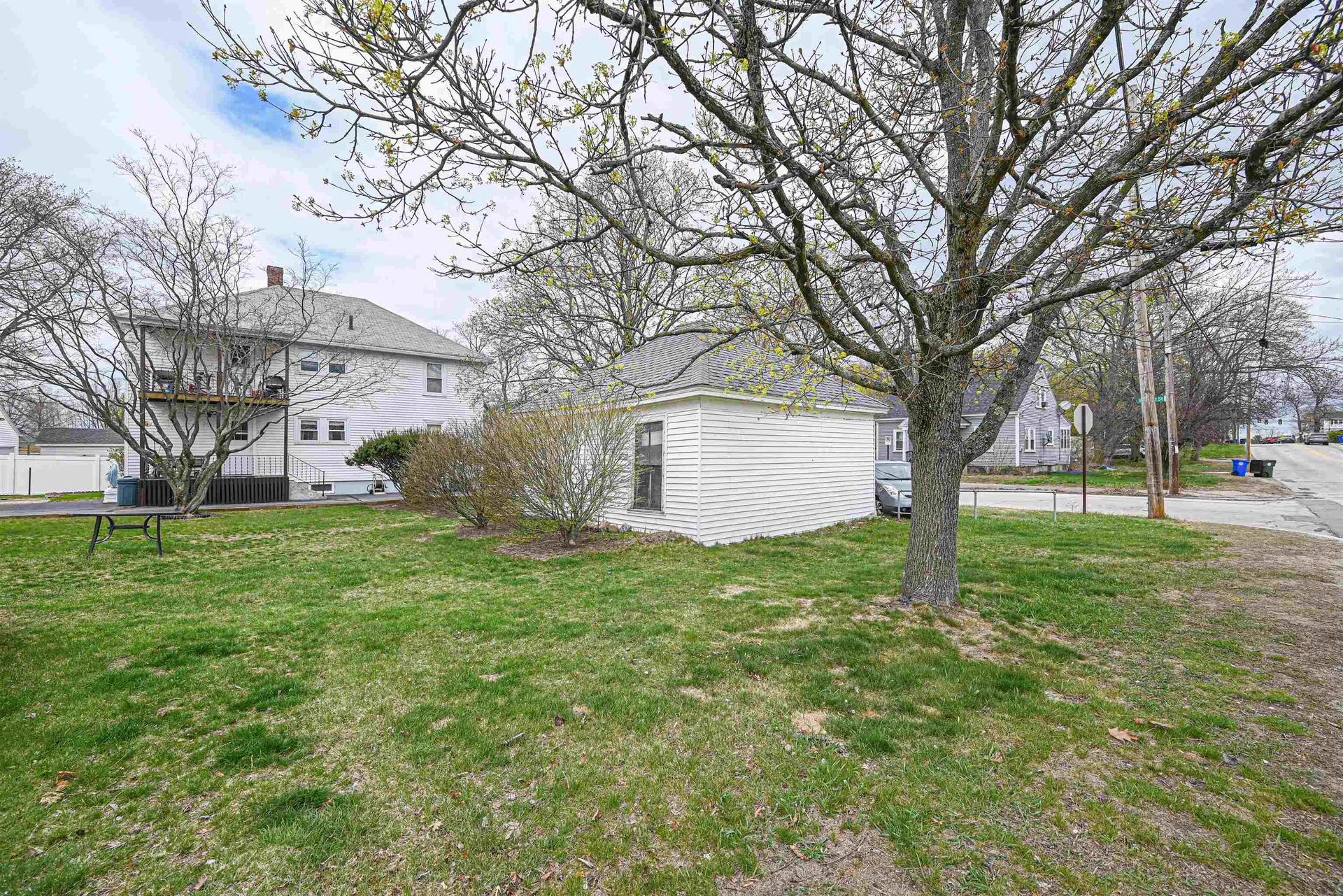 440-442 Cilley Road Manchester NH 03103