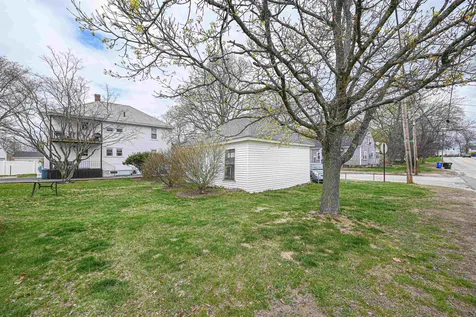 440-442 Cilley Road Manchester NH 03103