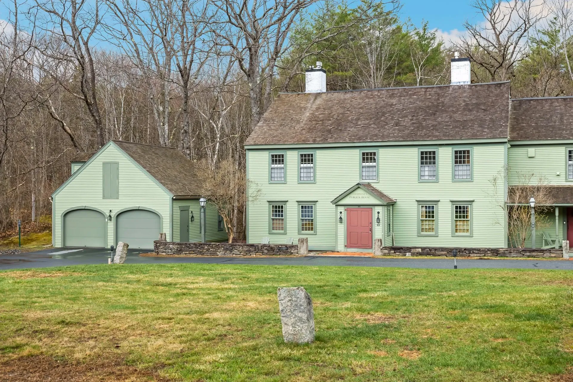 85 Dartmouth College Highway Lyme NH 03678