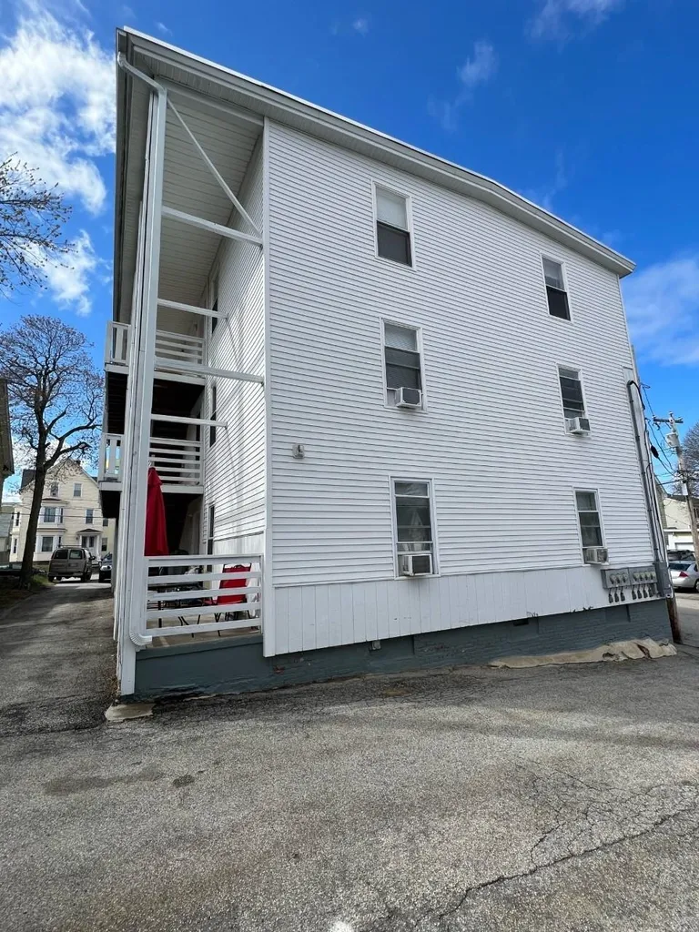 13 Laval Street Manchester NH 03102