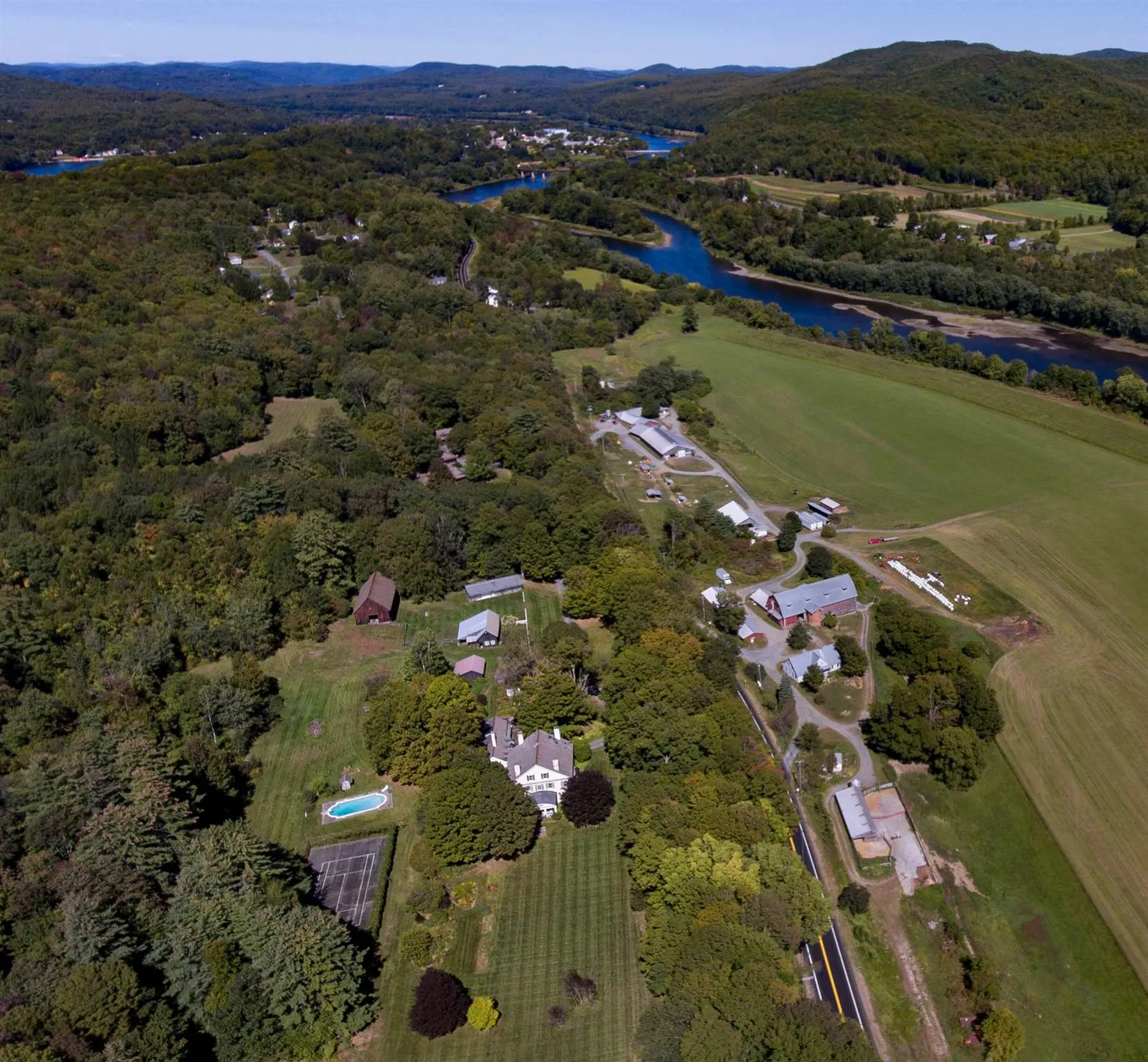 1528 Route 5 South Windsor VT 05089