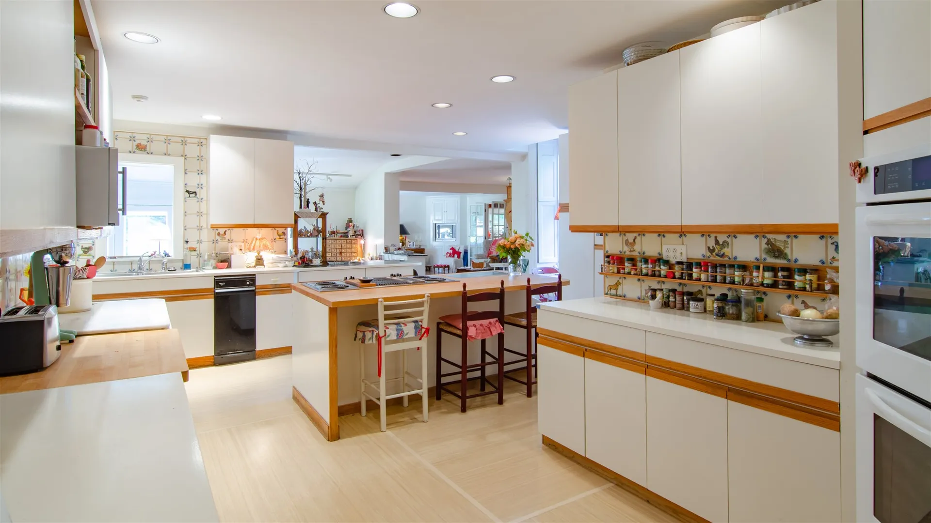 1528 Route 5 South Windsor VT 05089