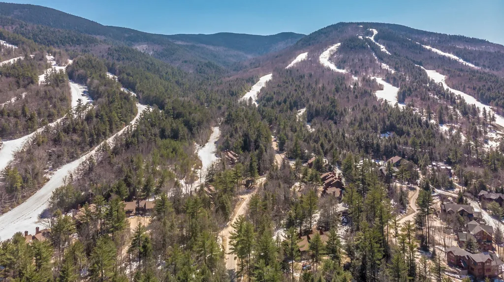 30 Mountainside At Attitash Road Bartlett NH 03812
