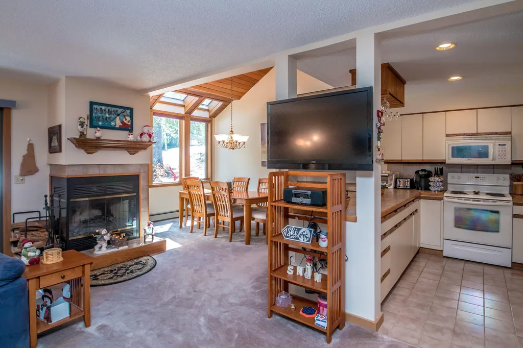 30 Mountainside At Attitash Road Bartlett NH 03812