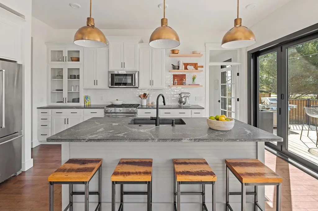 25 Caspian Lane Shelburne VT 05482