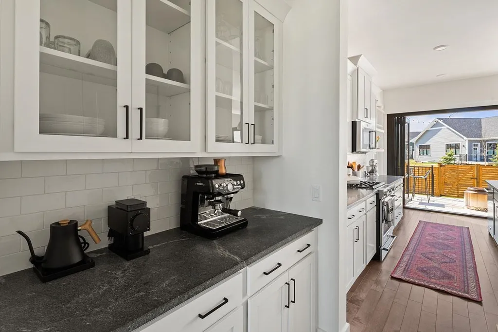 25 Caspian Lane Shelburne VT 05482