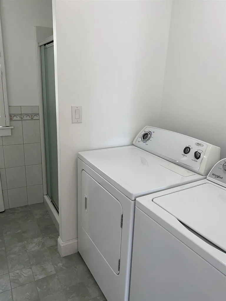 101 Bruce Road Manchester NH 03104