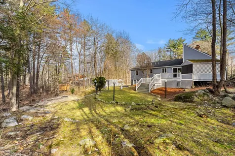 68 Hampstead Road Danville NH 03819