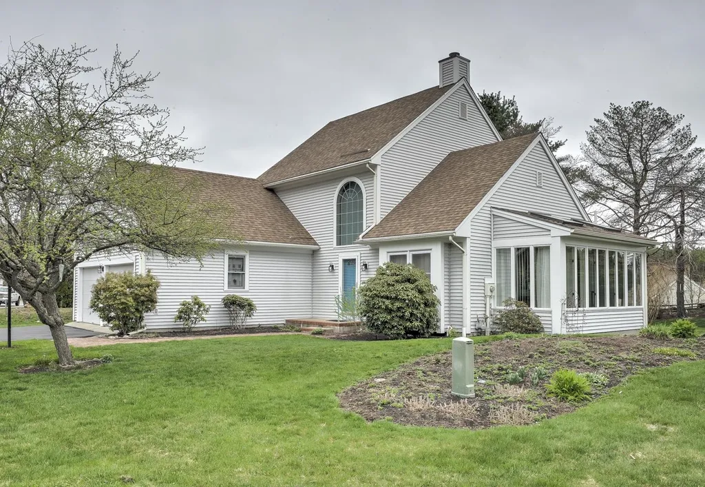 6 Surry Hill Drive Keene NH 03431
