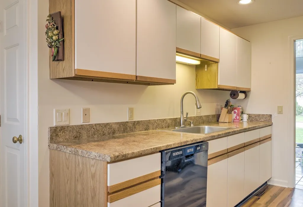 6 Surry Hill Drive Keene NH 03431