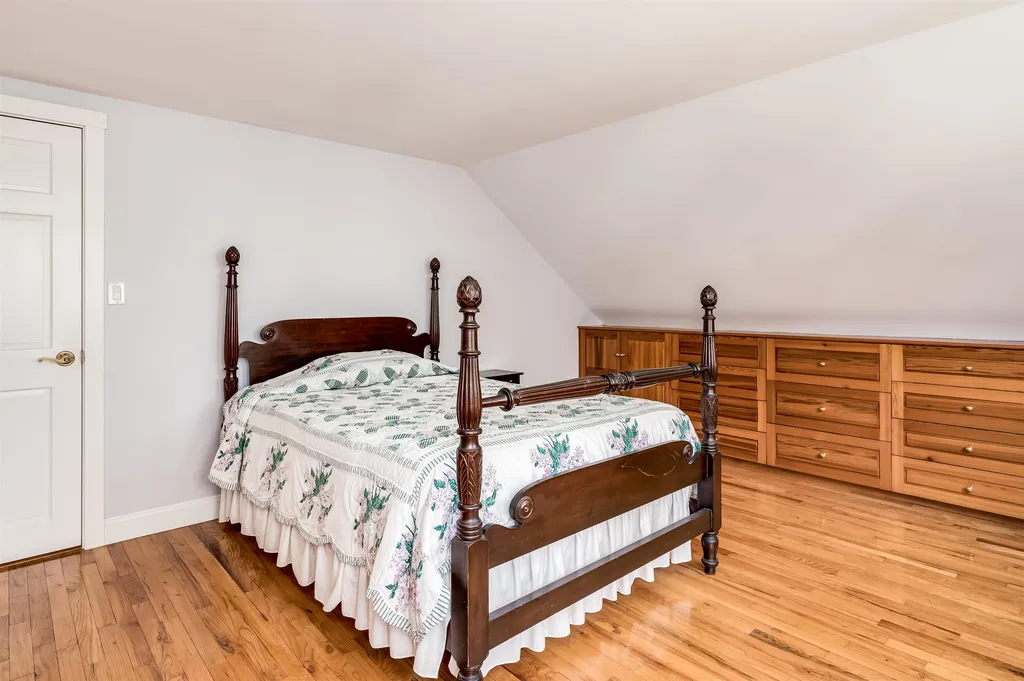 351 Dame Road Durham NH 03824