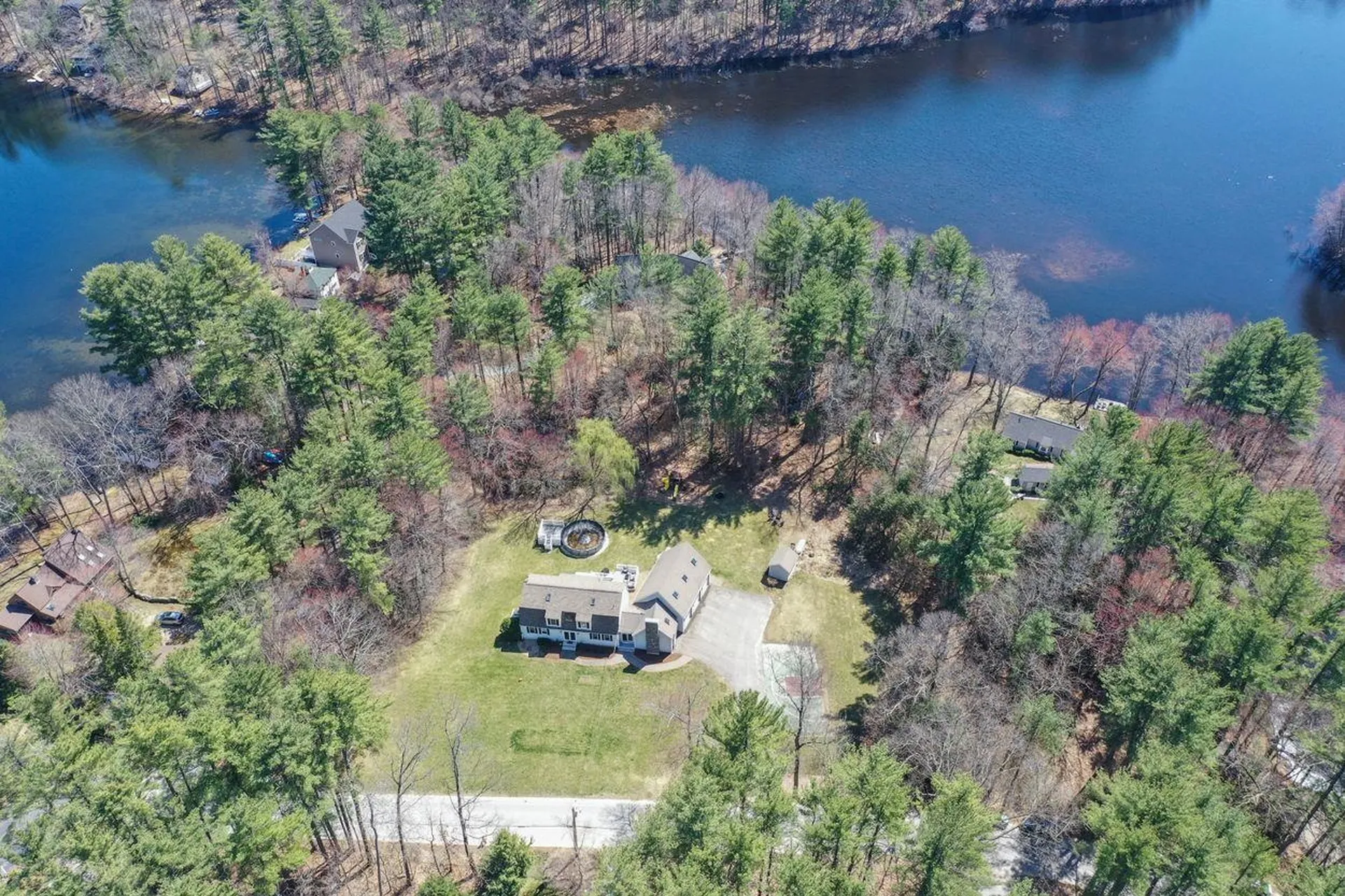 32 Rock Pond Road Windham NH 03087