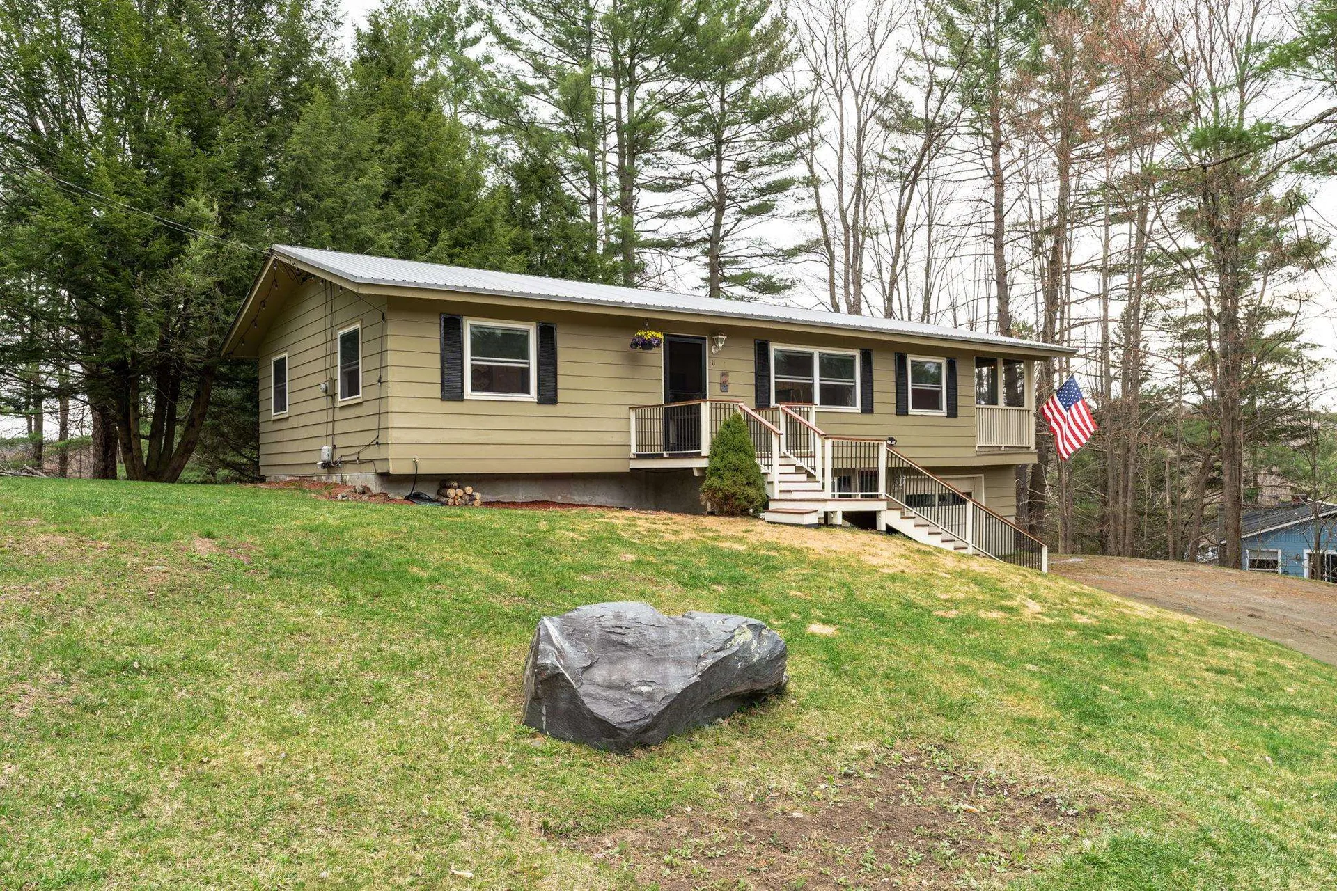 11 Robinhood Circle Montpelier VT 05602