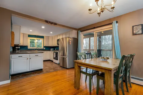 11 Robinhood Circle Montpelier VT 05602