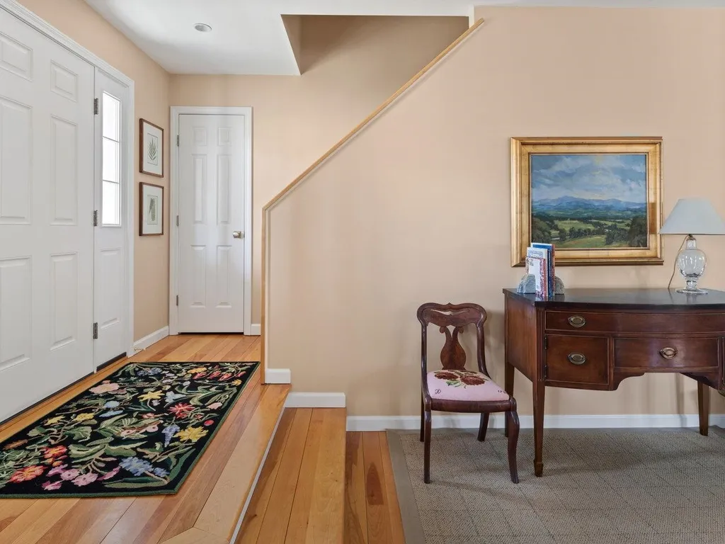 16 Wildwood Court Shelburne VT 05482