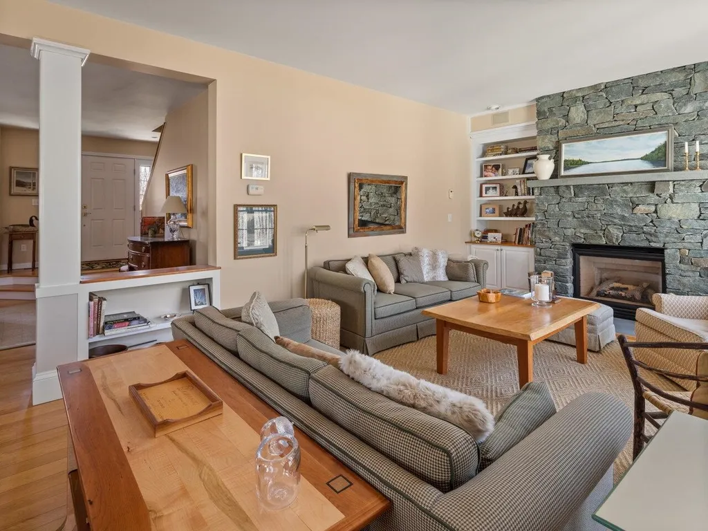 16 Wildwood Court Shelburne VT 05482